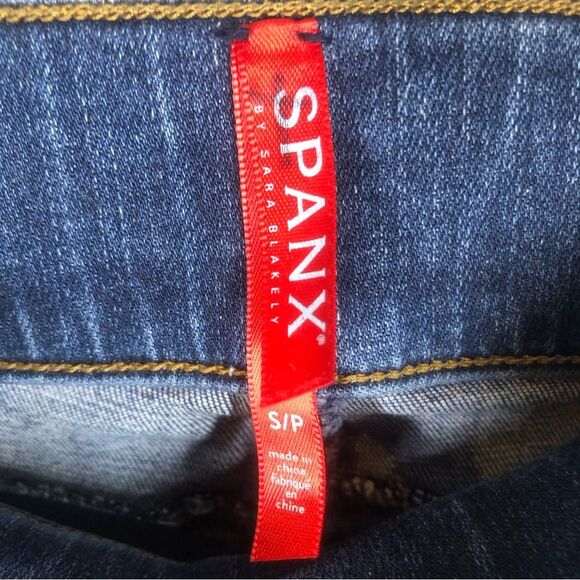 SPANX Distressed Ankle Skinny Leg Jeans Jeggings Raw Hem Small - Picture 4 of 8